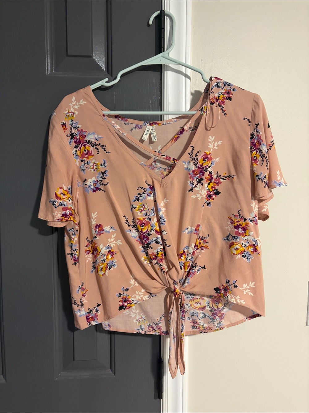 Mudd Peach Floral Tie-Front Crop Top